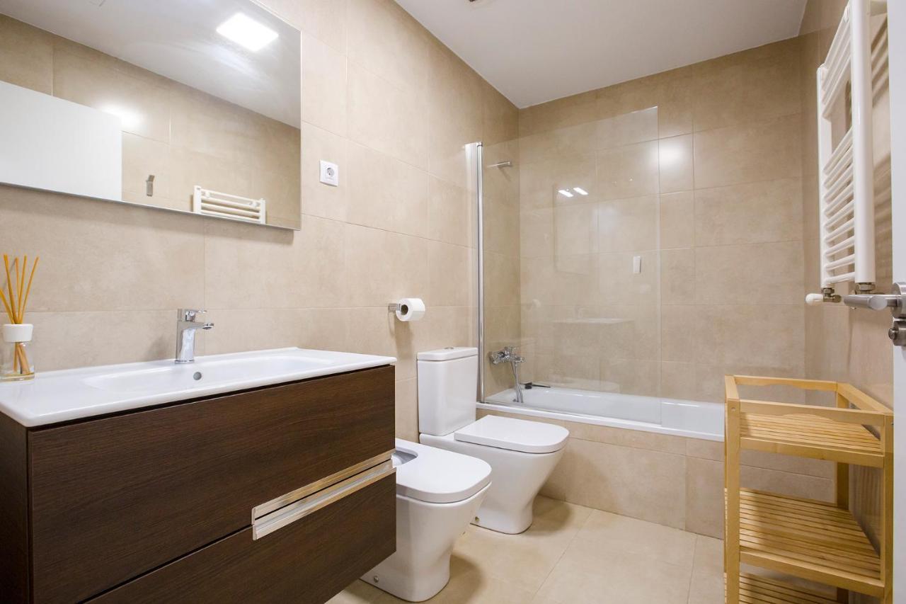 Zalbidea Apartamentos Nuevos Con Garaje Y Wifi Bilbao Eksteriør billede